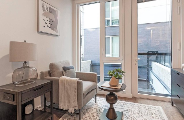Landing | Beautiful 1BD, Game Room, Courtyard