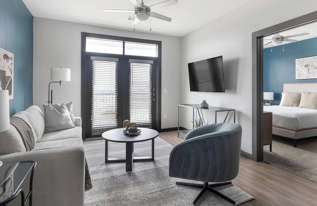 Landing | Beautiful 2BD in Brooks Crossing