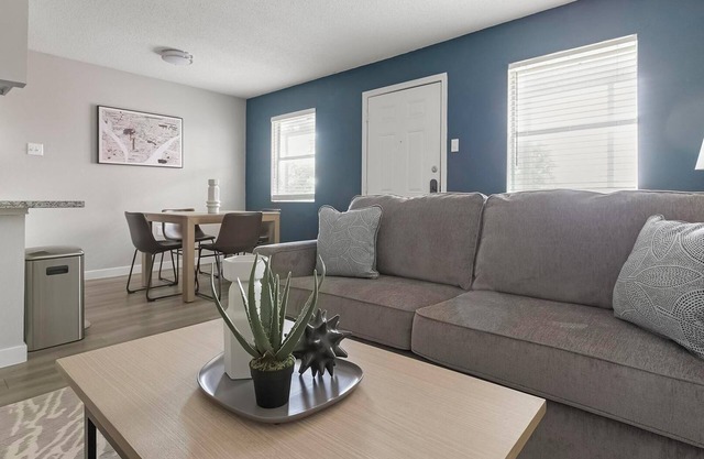 Landing | Chic 1BD, Clubhouse, Gym