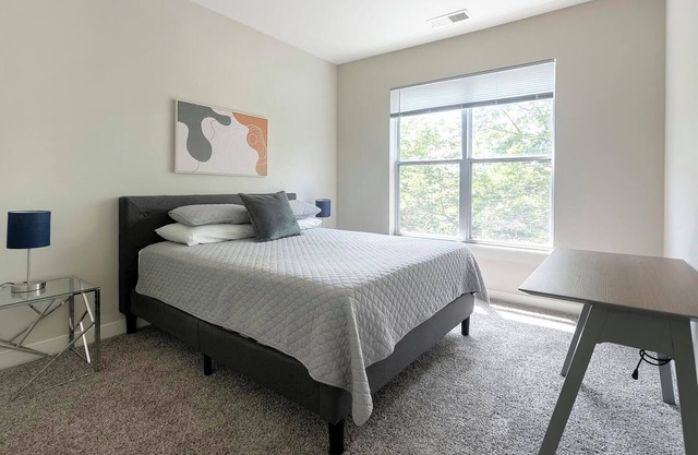 Landing | Chic 1BD, Courtyard, Clubhouse