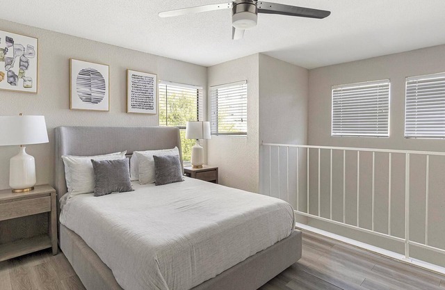 Landing | Chic 1BD, Courtyard, Gym