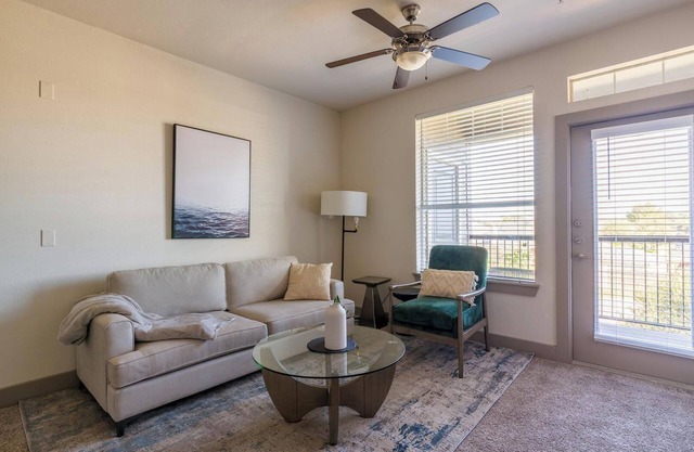 Landing | Incredible 1BD, Gym, Pool