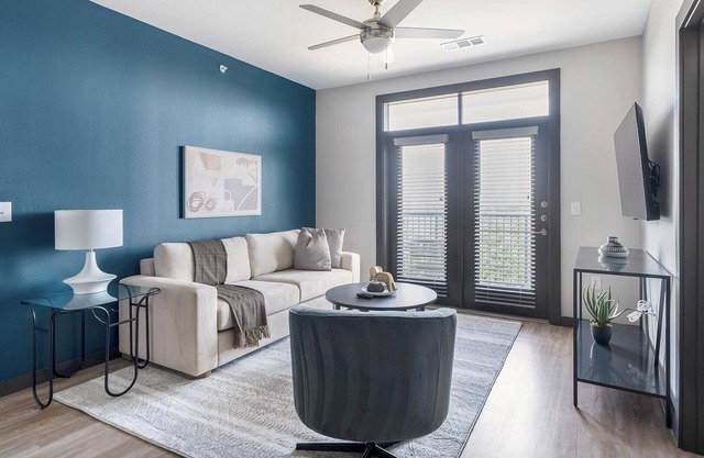 Landing | Incredible 2BD in Brooks Crossing
