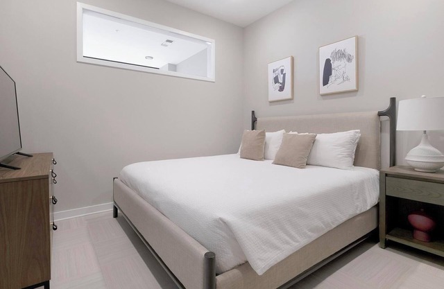 Landing | Modern 1BD in Fountain Heights