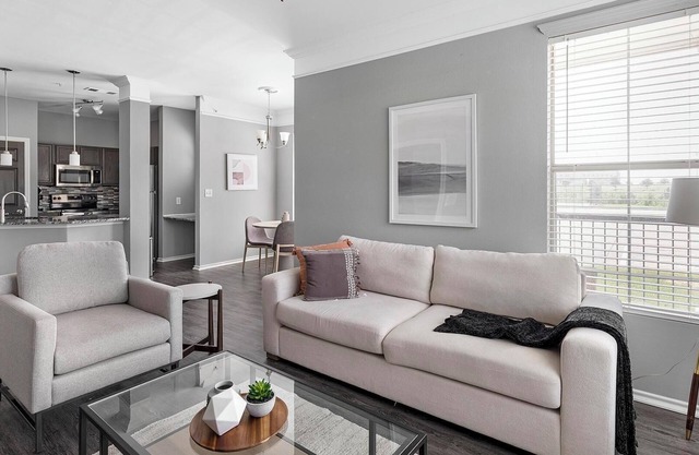 Landing | Modern 1BD, Clubhouse, Pool