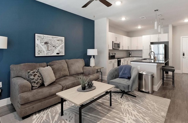 Landing | Modern 1BD, Yoga Studio, Pool
