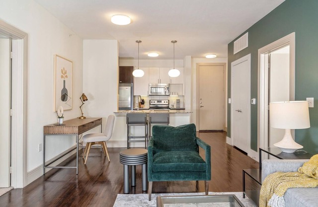 Landing | Modern 2BD, Clubhouse