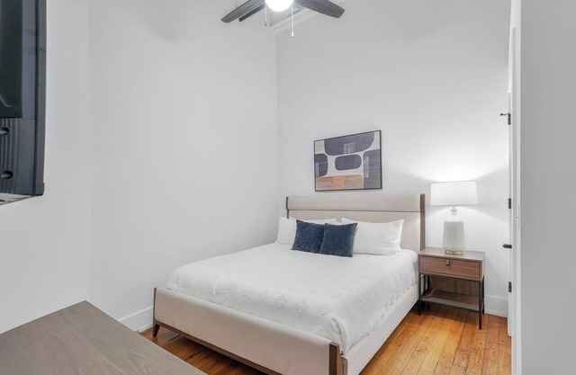 Landing | Modern 2BD, Gym, Yoga Studio