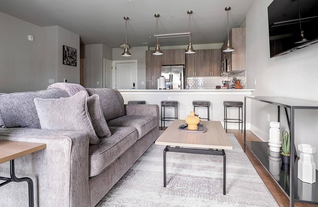 Landing | Spectacular 1BD, Pool, Gym
