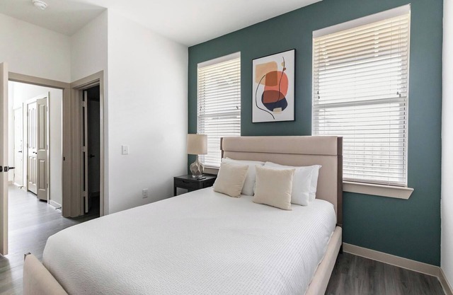 Landing | Spectacular 1BD, Gym, Clubhouse