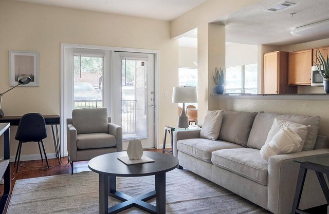 Landing | Stylish 1BD, Pool, Clubhouse