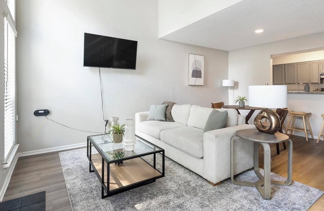 Landing | Stylish 2BD, Gym, Game Room