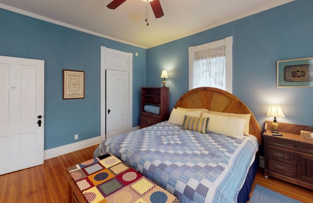 Lane Room in Historic Primrose Bed & Breakfast in downtown Nelsonville!