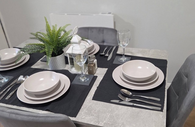 Langcliffe House - 3 bed - Sleeps 5 - Wifi/Parkin/Garden