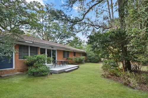 Lanier Cottage