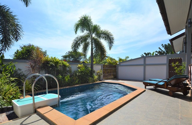 Lanta Sitara Villa 