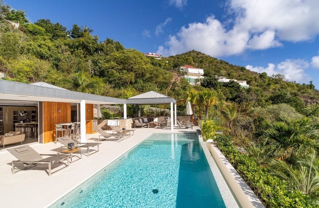 Lao (2/3 Rooms) Luxury villa