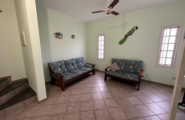 Lar e Mar - Sobrado na praia com gramado - Massaguaçu