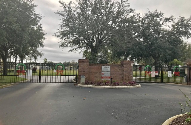 Large 4 bedrooms; Sleeps 8; 2 master bedrooms, 3 baths, Free Wifi