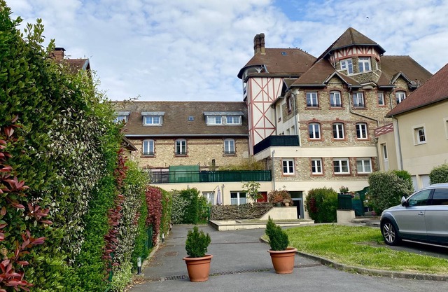 Large apartment near Roissy / Parc Asterix