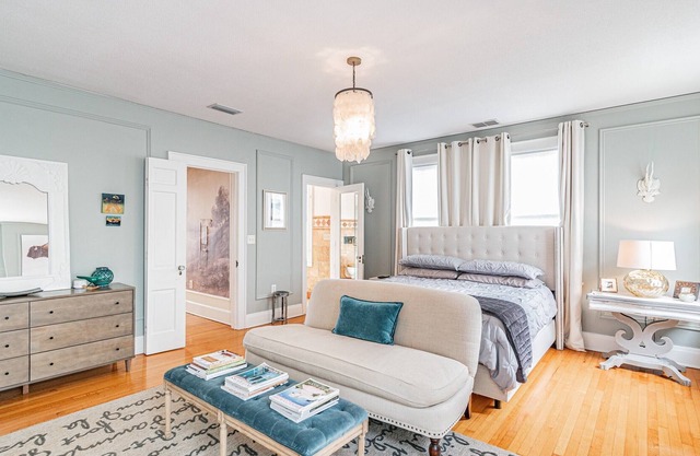 Large Beautiful Home In South Tampa