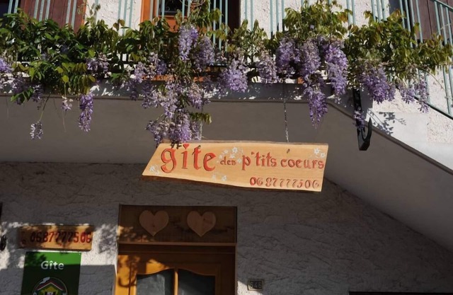 Large duplex 3 km from Lake Annecy