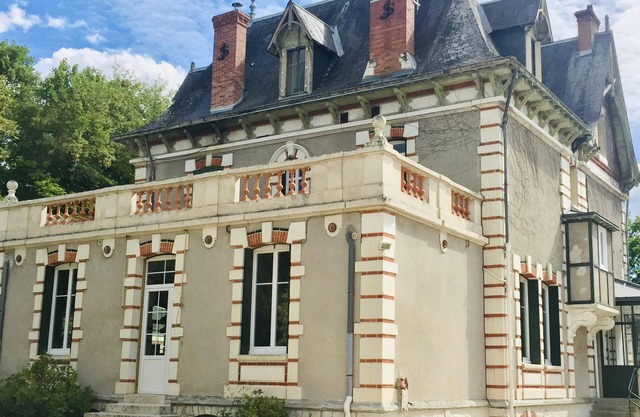 Large family cottage in the mill of Sologne in the center of France