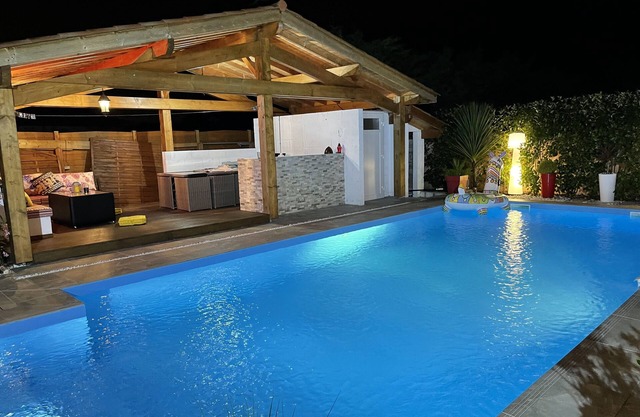 Large, comfortable villa with heated pool