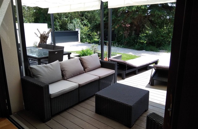 Large family home with pool int + pied à terre "Les filles des jardins"