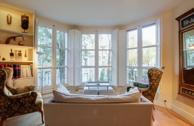 Large furnished studio, Panthéon - Sorbonne area, Paris