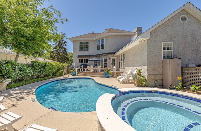 Large Home with Pool, Kids' Play Den and Steps to Beach