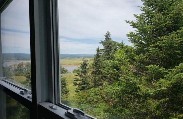 Large Home, Waterviews, Central Location to Rocks/Fundy - Fundys Lost Lobster