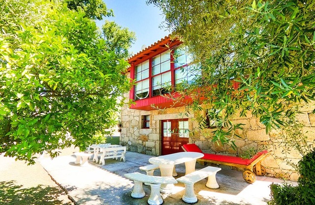 Large House in Amares | Groups Families Stays