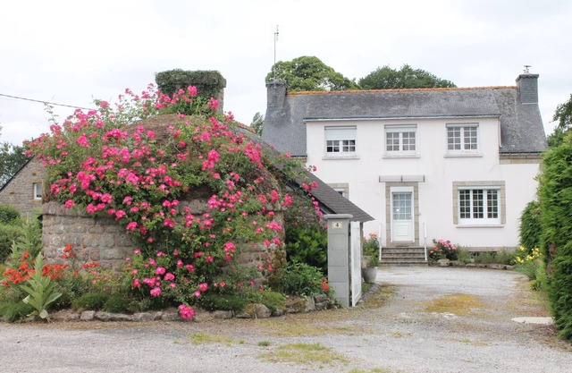 Large house in Brittany countryside