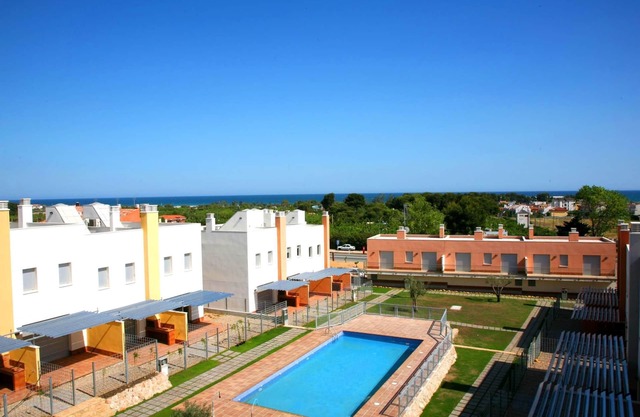 Large houses with terrace and pool for 6 people. Ref.via augusta-6