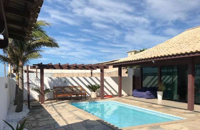 Large Modern Beach House with Pool, Barbecue Area, Lounge and Relaxing Area.