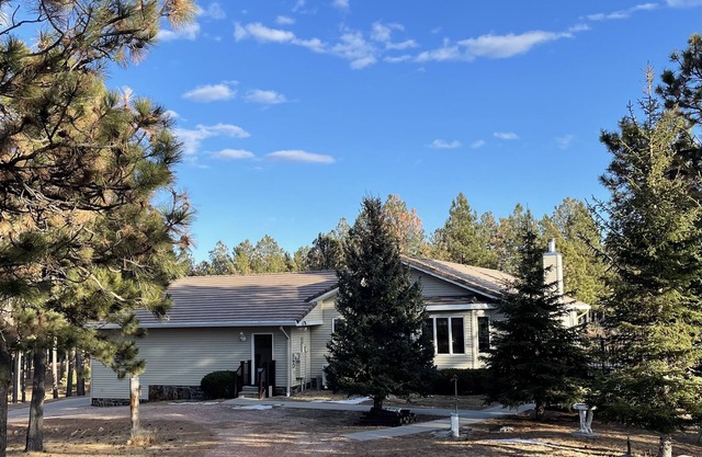 ✶Large Mountain Top Home W/Scenic Deck Near Mt Rushmore✶