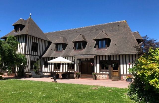 Large Normandy house on the Le Havre golf course, near from Etretat golf course