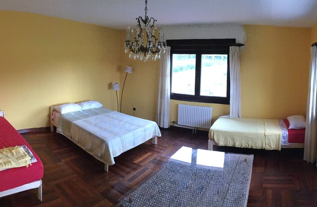 Large renovated country house in a relaxing natural location