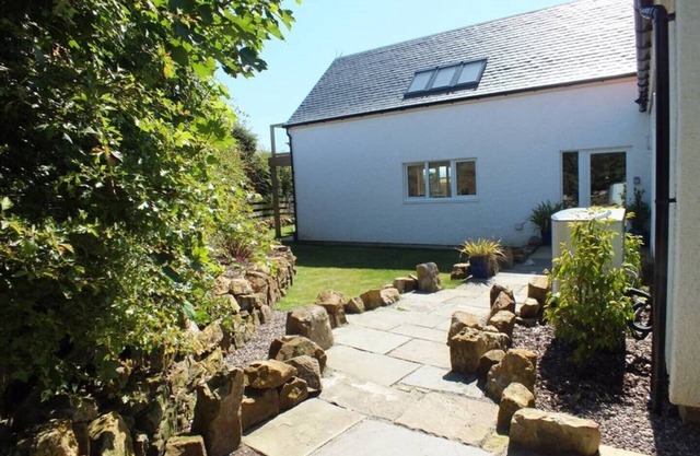 Large seaside family home (new games room) coastal path Elie and St.Monans Fife