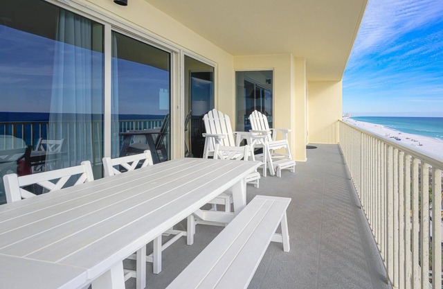 ~Large Stunning Luxurious Quiet 4th Floor 3B/2B Condo On Sugar Sands~