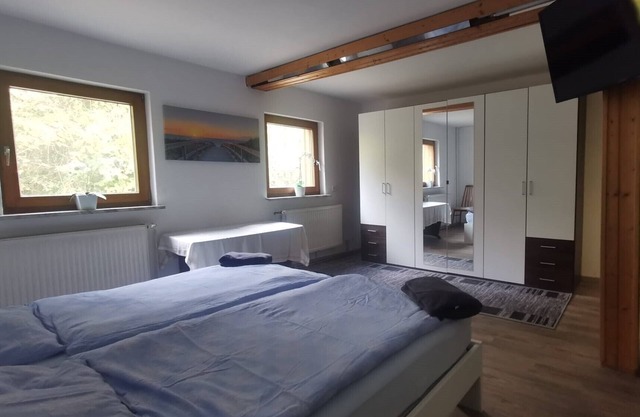 Large vacation apartment 90sqm 1 bedroom max 3 guests