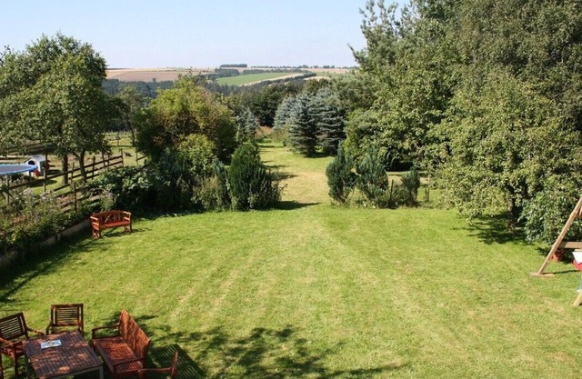 Large, very well-kept holiday home with a wonderful garden, 4 star DTV