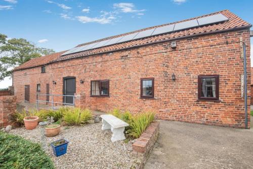 Lark Rise Cottage - 3 White Hoe Farm