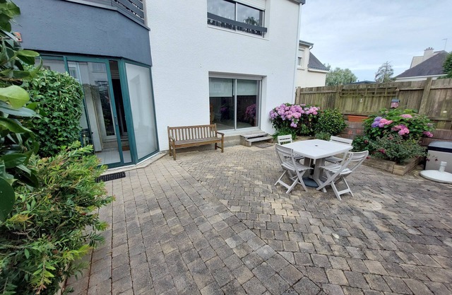 Larmor-Plage T2 Kennedy