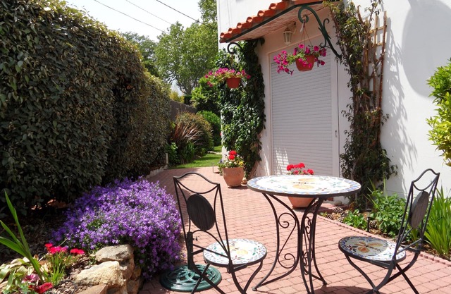 Laroque des Alberes - Class 3 * Apartment with Pretty Private Garden