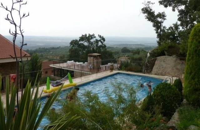 Las Casas de Agapito Rural Center in Gredos, capacity for 25 people in total