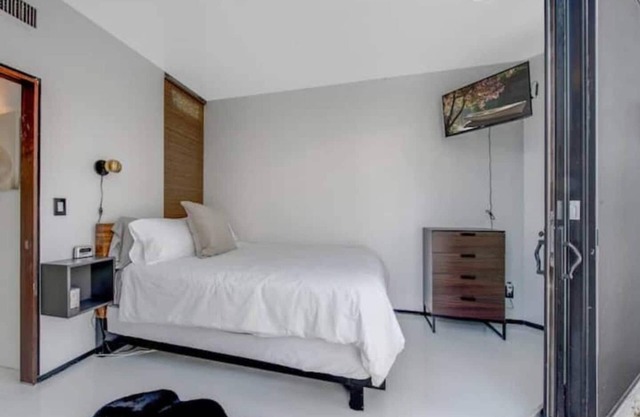 Las Olas Hammocks Unit 2 By PMI