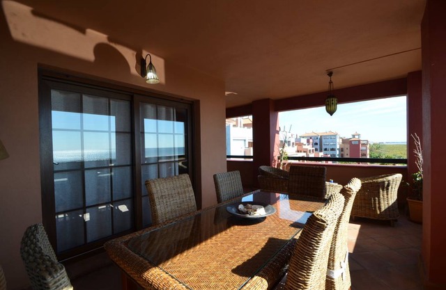 LAS PALMERAS 25 - Two Bedroom Apartment, Sleeps 5