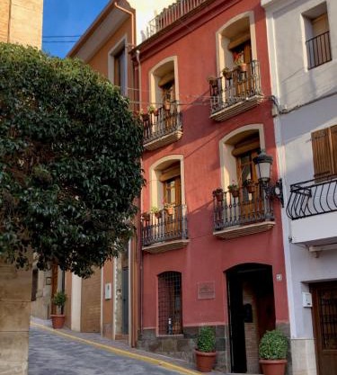 Las Puertas Del Indiano